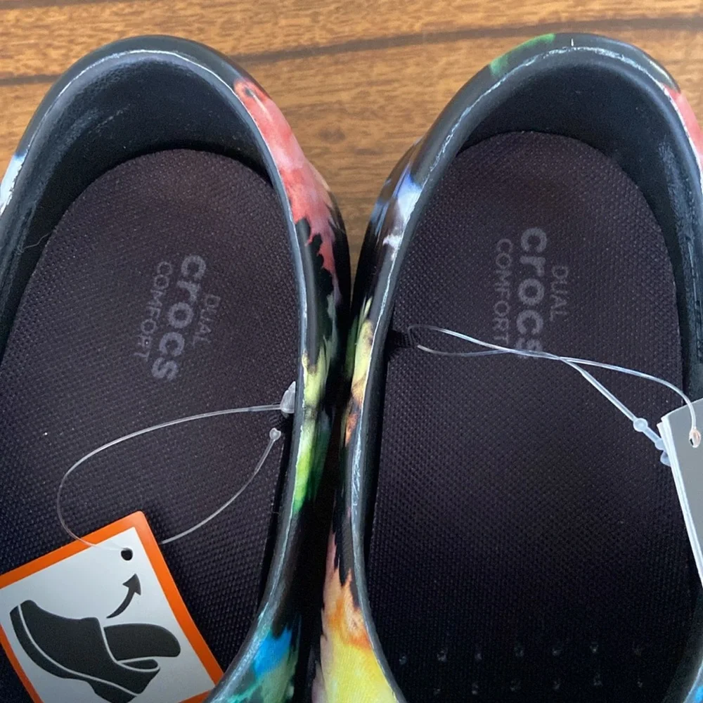 Crocs At Work - Picture 4 of 6